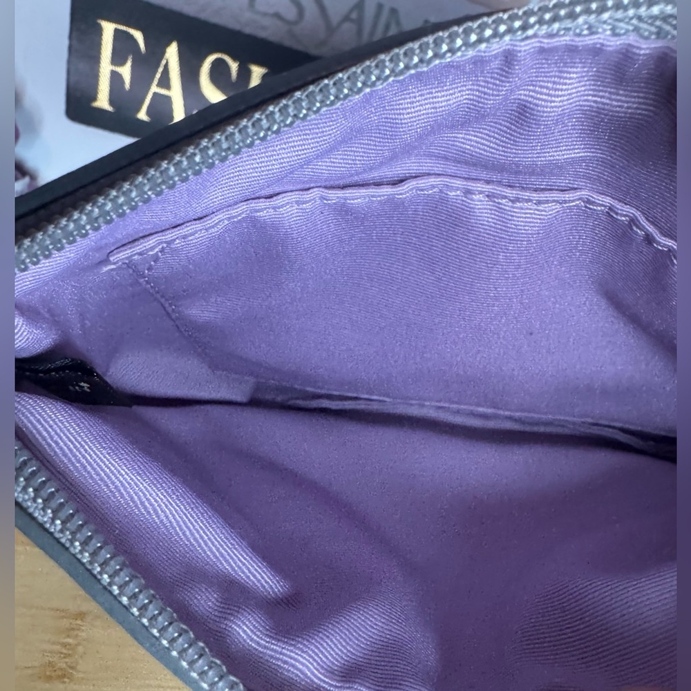 Coach Lurex Metallic Silver Signature Wristlet Nwot - Picture 4 of 4